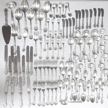107 Pc. Gorham Versailles Sterling Silver Flatware Set (1 of 4)