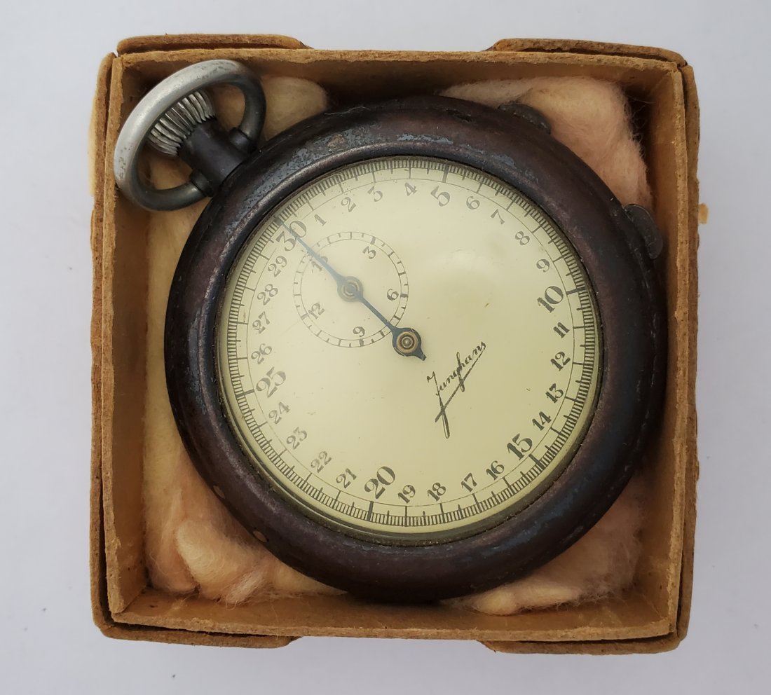 Junghans RLM Military Gunmetal Stopwatch W/ Box: Title: Junghans RLM Military Gunmetal Stopwatch W/ Box Description: Up for auction is a very interesting Junghans RLM military stopwatch with a gunmetal outer and inner case and its original box. This