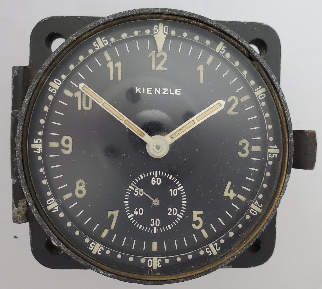 Kienzle 8 Day Airplane Dash Clock For German Military: Title: Kienzle 8 Day Airplane Dash Clock For German Military Description: Up for auction is a very cool Kienzle 8 day airplane dash clock that was used by the German military. The back of the case ope