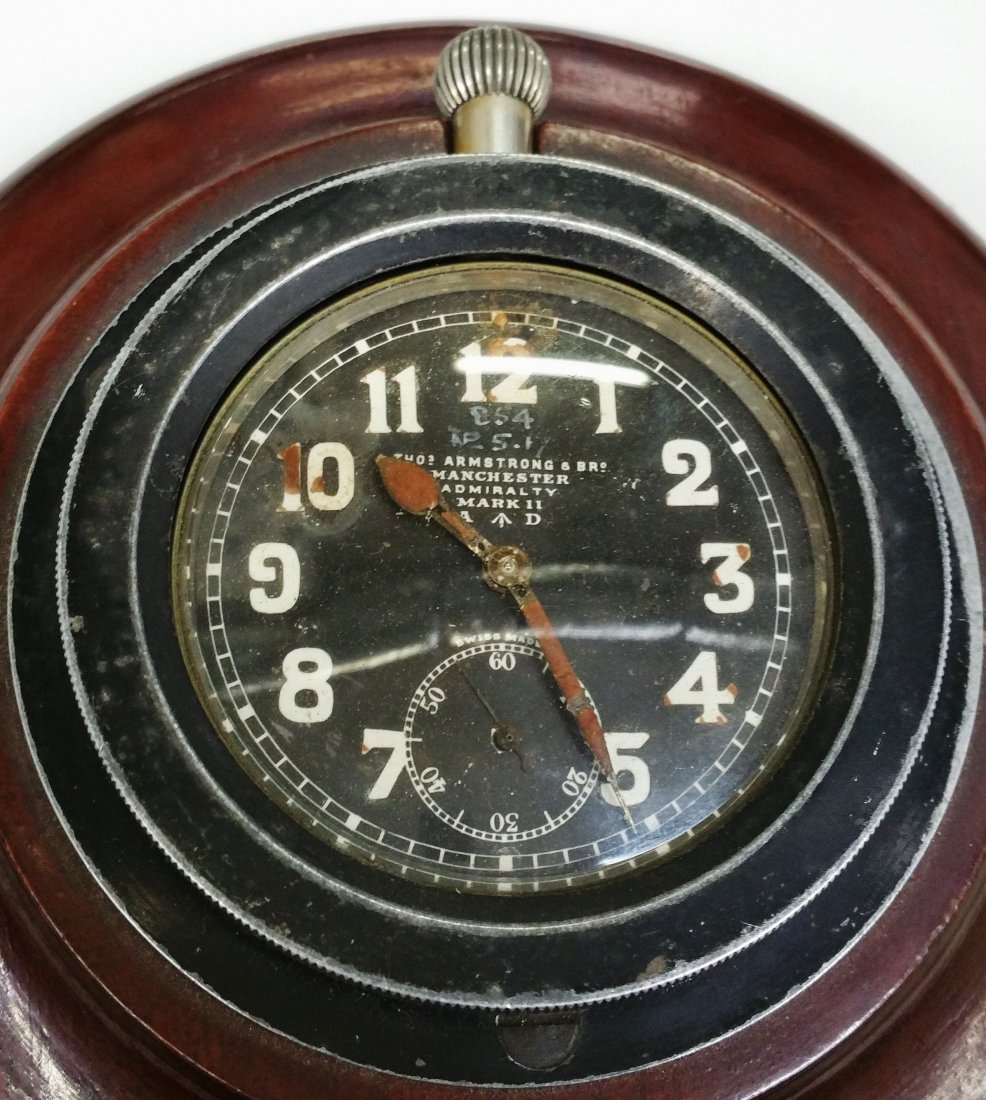 Thomas Armstrong British Admiral Long Arrow Mark II: Described by: Nikki CNX 1124 4219 Title: Thomas Armstrong British Admiral Long Arrow Mark II Airplane Panel Clock Swiss Made Description: Unusual and running Thomas Armstrong British admiral long arro