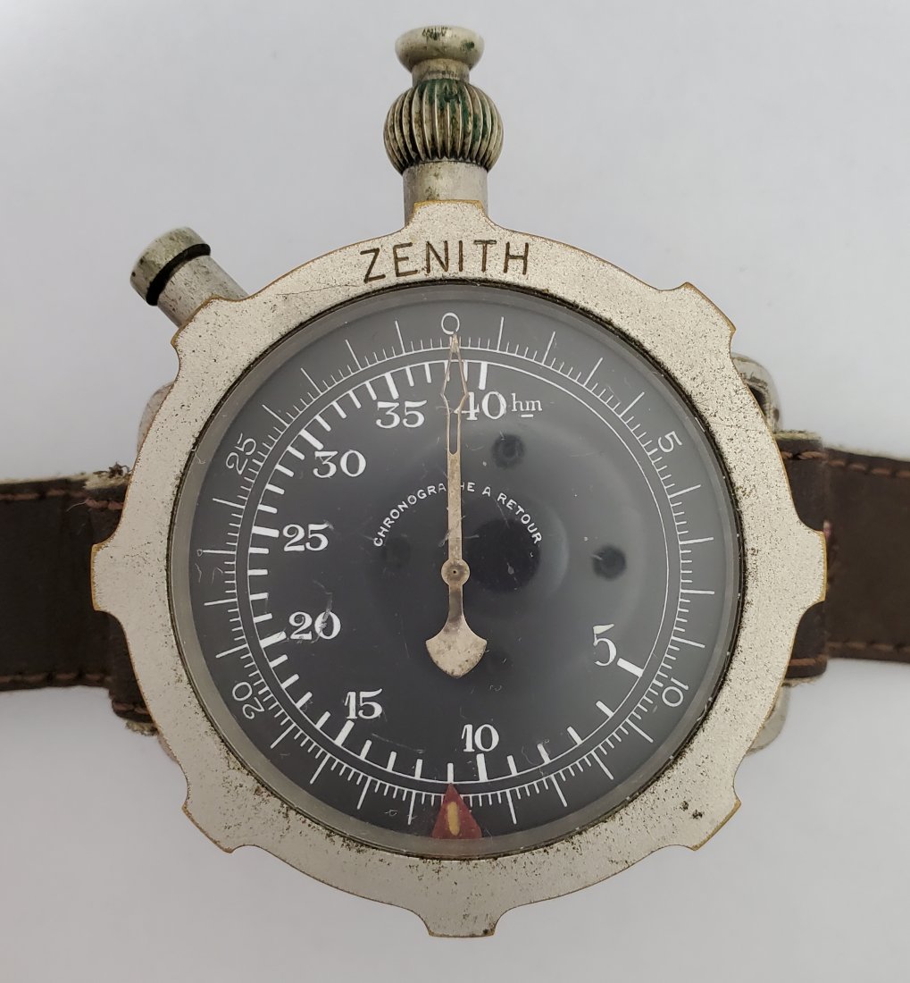 Huge Zenith Chronograph Retour Reversing Stopwatch: Title: Huge Zenith Chronograph Retour Reversing Stopwatch For Military Description: Up for auction is a really cool, huge Zenith retour reversing chronograph stopwatch that was originally for military