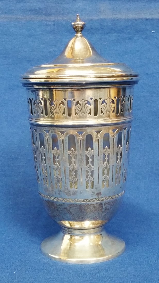 Frank Herschede Cinci Sterling Reticulated Mustard Pot: Described By: Nikki HFA VX TBB Title:Frank Herschede Cinci Sterling Silver Giant Reticulated Mustard Jam Pot w Associated Not Original Glass Cup Insert Description:Ornate Frank Herschede Cincinnati st