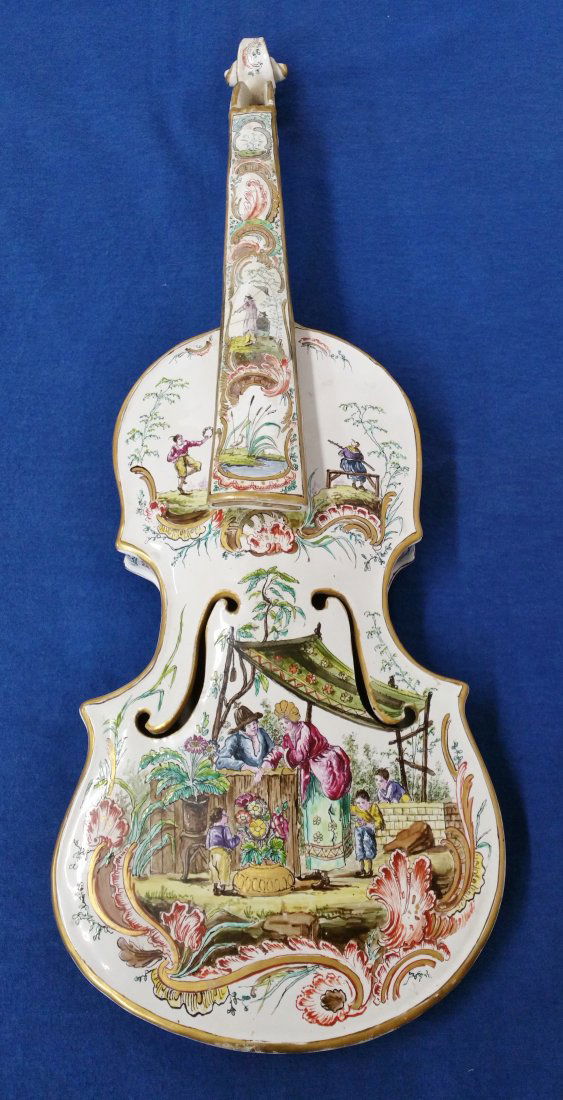 Old Continental Porcelain HP Violin (1 of 12)