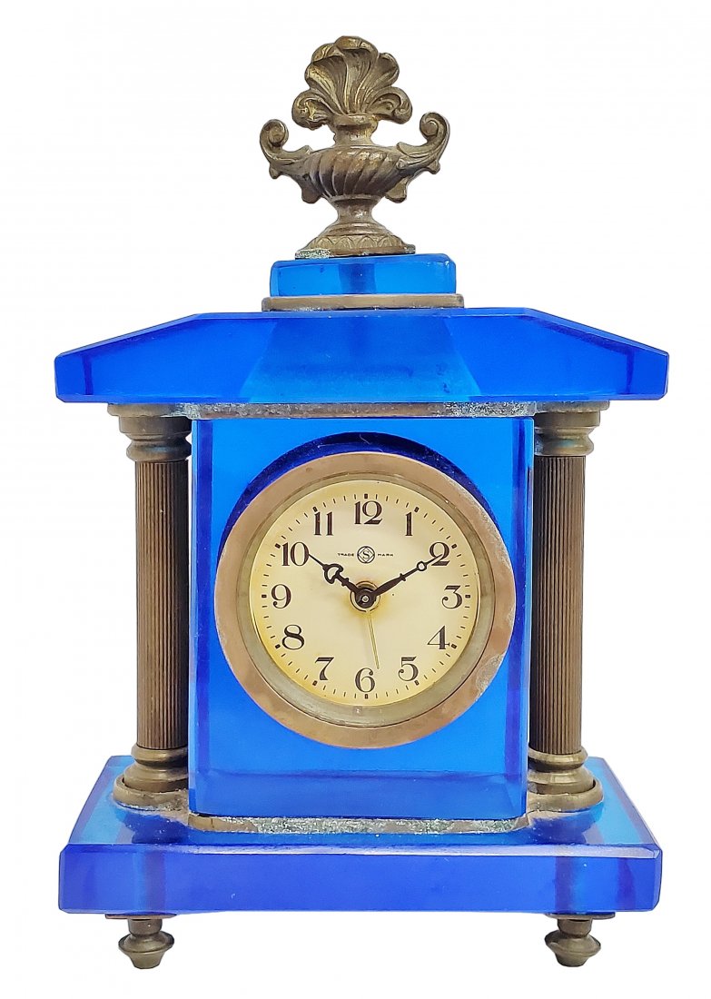Vintage WWII Seikosha Seiko Blue Glass Alarm Clock: Title: Vintage WWII Seikosha Seiko Blue Glass Mantle Alarm Clock Description: Up for auction is a very nice vintage WWII Seikosha mantle alarm clock with a case made of blue glass. The clock is curren