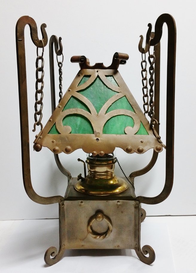 Antique Arts & Crafts Green Slag Glass Large Lamp: Title:Antique Arts & Crafts Green Slag Glass Large Lamp Description: Antique Arts & Crafts Green Slag Glass Large Lamp Approx. Size:12.25 X 12.25 inches, 21 inches tall, Shade measures 11.5 X 11.5 inc