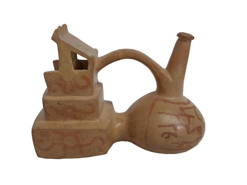 Moche Mochica Pre-Columbian Terra Cotta Vessel (1 of 7)
