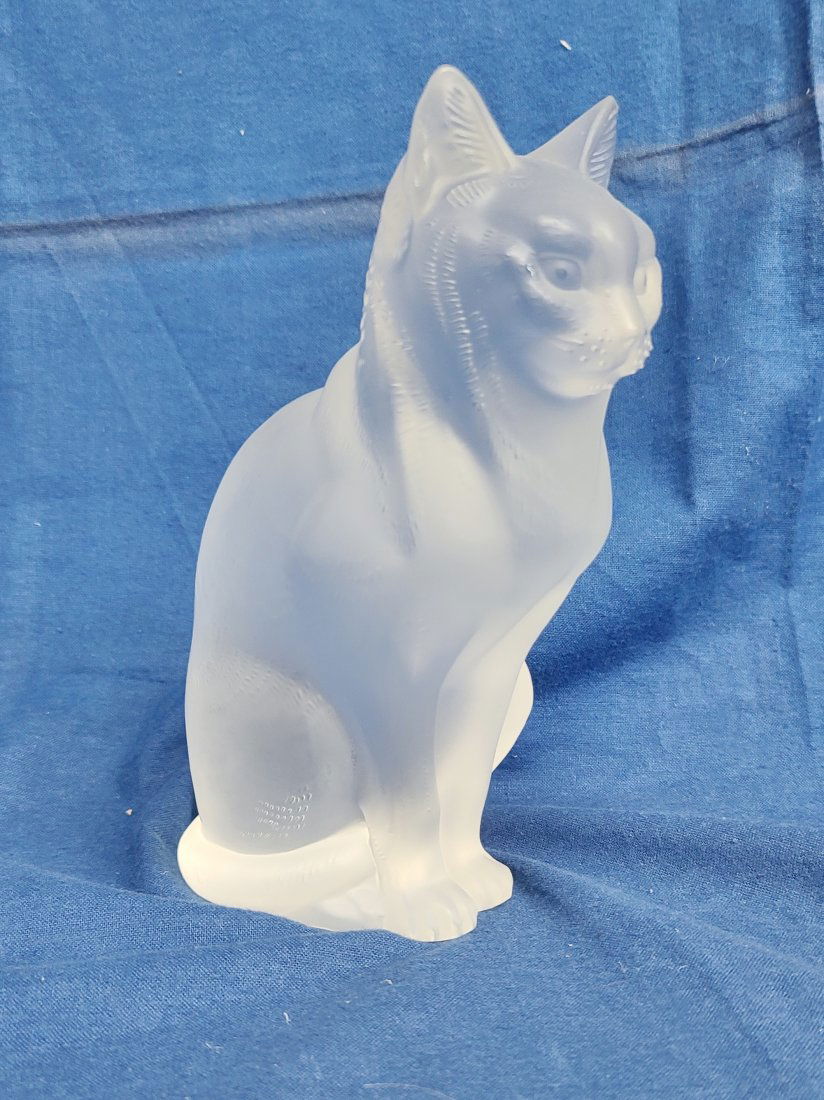 Lalique Sitting Cat Frosted Glass Figurine Paperweight (1 of 6)