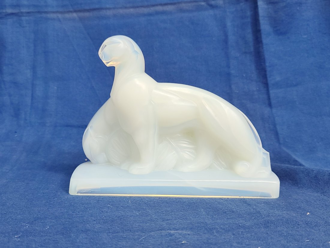 Lalique Manner Panther Pair Opalite Glass Figurine Paperweight: Described By:Nikki CNX 1249 5402 B Title:Lalique Manner Panther Pair Opalite Glass Figurine Paperweight Description: Fabulous Lalique manner panther pair opalite glass figurine statue paperweight. Thi