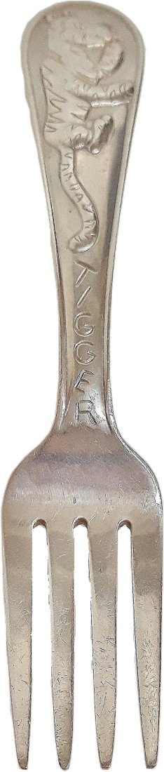 Lunt Disney Tigger Winnie The Pooh Sterling Silver Childs Fork: Title:Lunt Disney Tigger Winnie The Pooh Sterling Silver Childs Fork Here are the specifications: Manufacturer/Maker:Lunt Pattern Name:Tigger Metal: Sterling silver