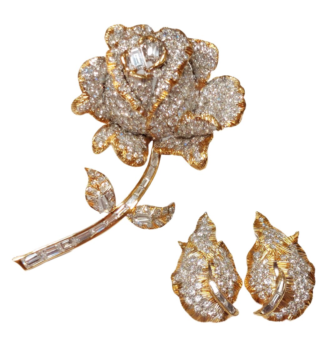 14ctw White Clean Diamonds Heavy 18k Gold Midcentury Flower Brooch & Earrings in the style of VCA (1 of 13)