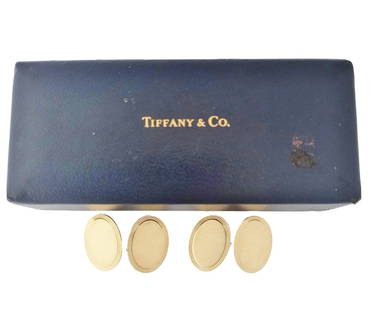 Tiffany & Co Vintage Men’s 14K Gold Cufflinks With Original Box: Title:Tiffany & Co Vintage Men’s 14K Gold Cufflinks With Original Box Description: One Cuff Link Has Tiffany 14K Stamps and 35192 Inscribed, Other Has 35192 Inscribed. Gold Shows Mild Wear. Box