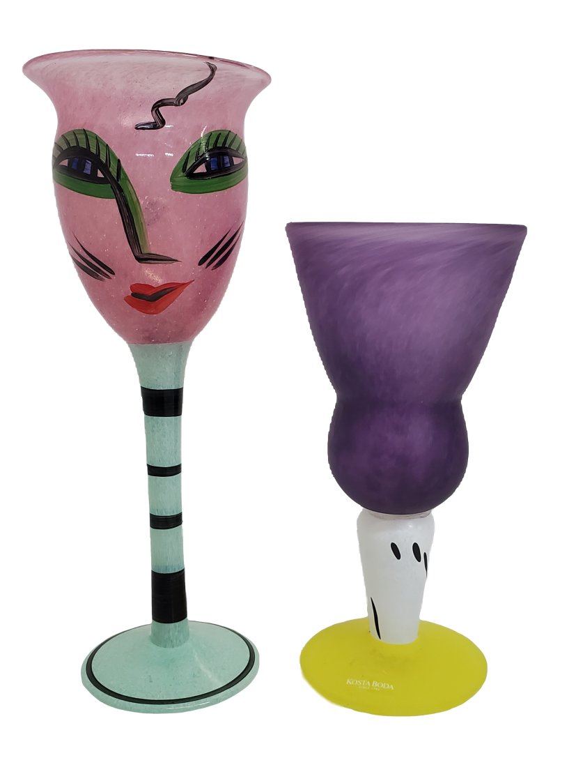 Kosta Boda Sweden Ulrica Hydman Vallien Hand Painted Art Glass Pair: Described By:Michelle CNX 1496 7710 Title: Kosta Boda Sweden Ulrica Hydman Vallien Hand Painted Art Glass Pair Description:Kosta Boda Sweden Ulrica Hydman Vallien Hand Painted Art Glass Pair Hallmarks