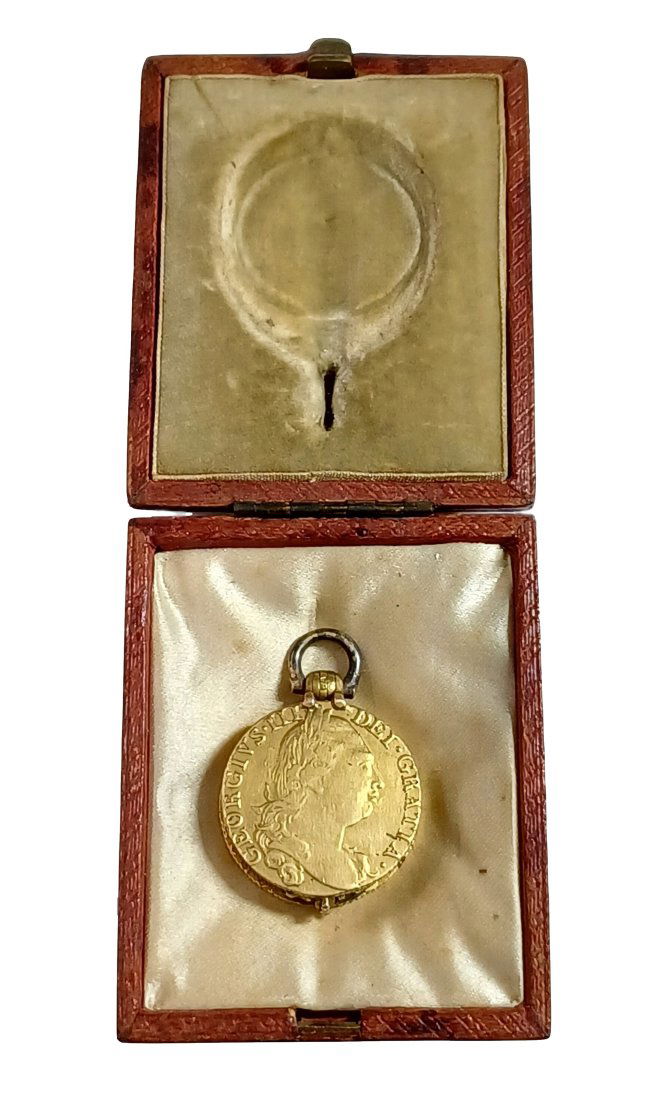 1788 and 1777 George III Victorian Gold Coins English Locket (1 of 9)