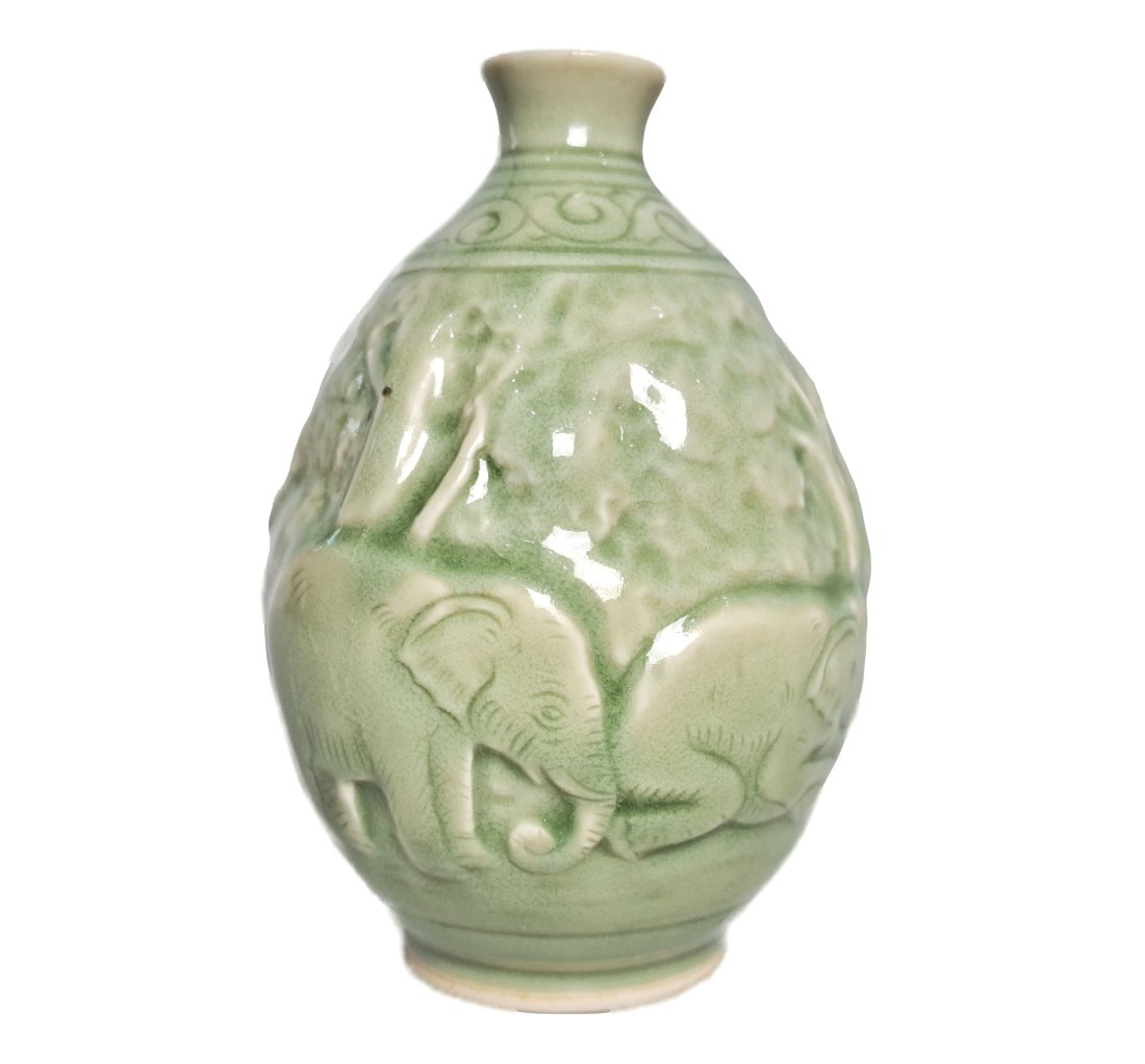 Vintage Relief Design Siam Celadon Thai Cabinet Vase Signed Porcelain: Described By:Ayanna HFA DT N Title:Vintage Relief Design Siam Celadon Thai Cabinet Vase Signed Porcelain Description: Vintage Relief Design Siam Celadon Thai Cabinet Vase Signed Porcelain. No cracks o