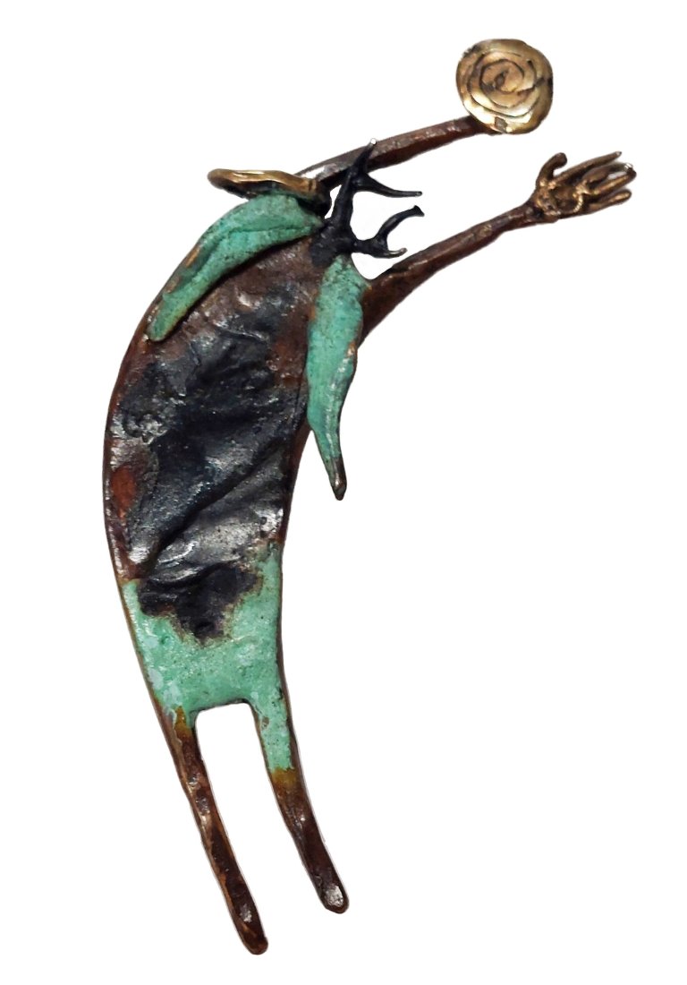 Signed Bill Worrell Sculpted Bronze Mixed Metal Dancing Native American FlyingSpirit Talisman Brooch: Title: Signed Bill Worrell Sculpted Bronze Dancing Native American Figural Flying Spirit Talisman Brooch Description: A patinated bronze brooch of a flying or dancing Native American / indigenous spir