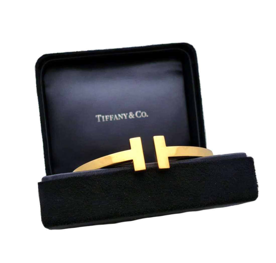 Tiffany Co 18k Gold T Hinged Bangle Bracelet Large Size w Box (1 of 9)