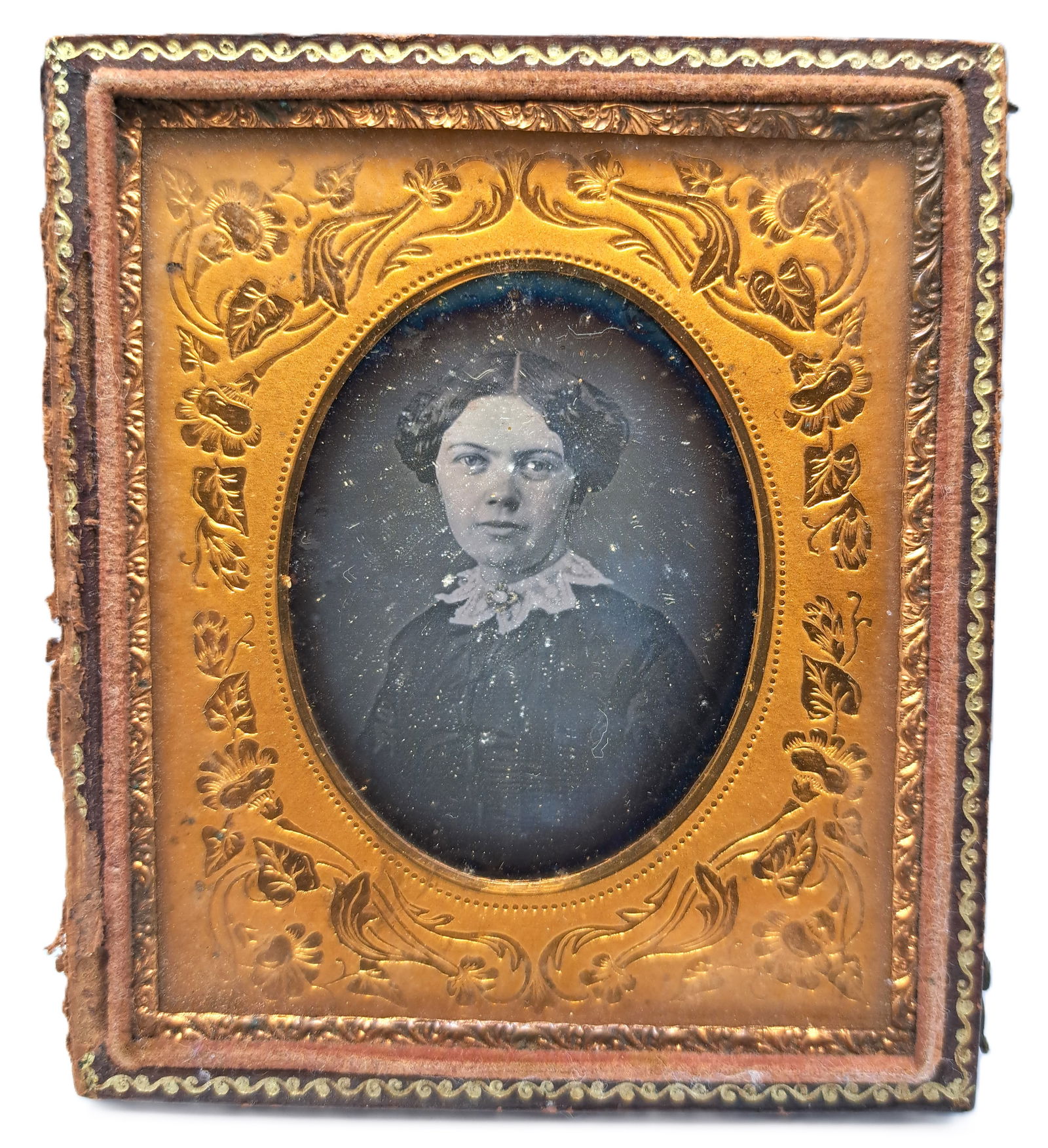 Woman Lace Collar Daguerreotype Photograph Sixth Plate Frame Size Center Image Smaller Antique Portr (1 of 5)