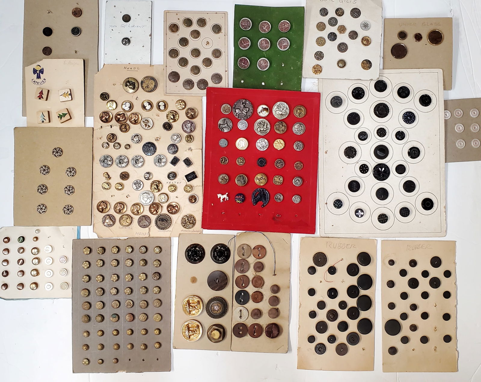 Vintage Button Lot Various Rubber Wood Leather Metal Plastic (1 of 7)