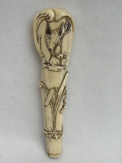Crane Cattail Carved Ivory Walking Stick Handle To: Crane Cattail Carved Ivory Walking Stick Handle Top Head High Relief Japanese or Chinese Asian Motif Scrimshaw Quality Antique Palm Beach Estate CNX Description: Crane Cattail Carved Ivory Walking S