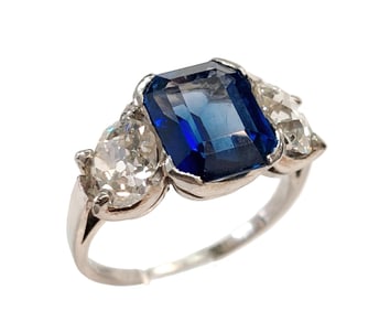 Extraordinary GIA VS J Old Euro Diamond Emerald Cut Sapphire Platinum Art Deco 3 Stone Ring
