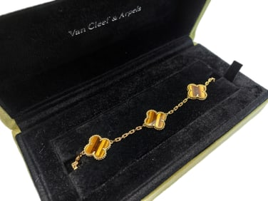 Signed Van Cleef & Arpels Tigers Eye 18K Gold Ladies Bracelet w/ Box Papers Bag