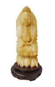 Estate Find Chinese Soapstone Buddha on Lotus 7.5in Statue Sculpture