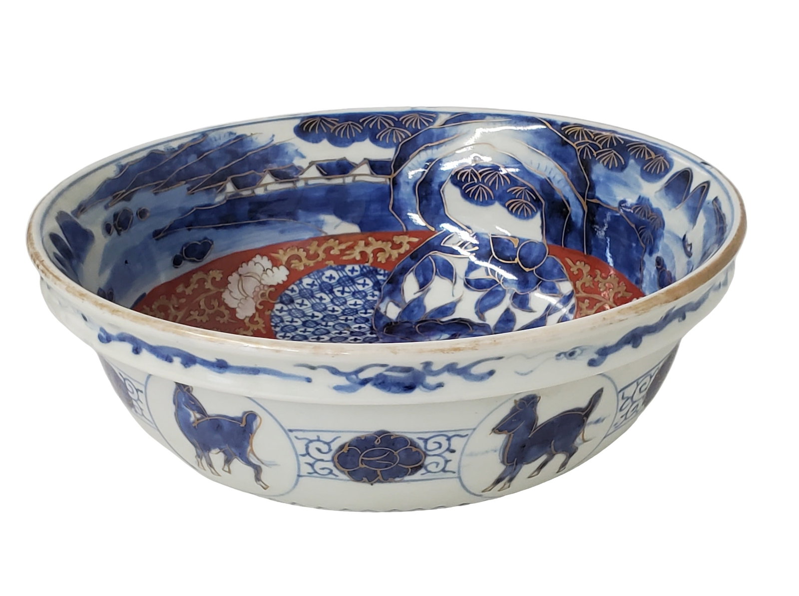 Antique Japanese Imari Horse Motif Porcelain Bowl: Described By:Michelle CNX 0203 0494 Title: Antique Japanese Imari Horse Motif Porcelain Bowl Description:Antique Japanese Imari Horse Motif Porcelain Bowl Hallmarks or Signature: None