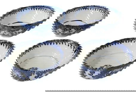 Japanese Chinese Asian Blue & White Porcelain Bowls: Described By: Michelle HFA VX.1 Title: Japanese Chinese Asian Blue & White Porcelain Bowls Description:Japanese Chinese Asian Blue & White Porcelain Bowls Hallmarks or Signature:  None C
