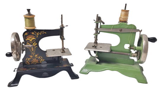 Two Retro Deco Vintage Childs Toy Miniature Sewing Machine Hand Crank Casige German: Described By:Dillon HFA VX.1 Title:Two Retro Deco Vintage Childs Toy Miniature Sewing Machine Hand Crank Casige German Description: Two Retro Deco Vintage Childs Toy Miniature Hand Crank Sewing Machin