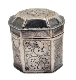 Fine Small Dutch 833 Silver Lidded Snuff Stamp Notion Vanity Box