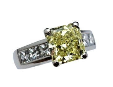 GIA 2.4ct Fancy Yellow Cushion Cut Diamond Platinum Engagement Ring w Appraisal