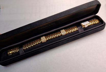 Tiffany Co Heavy 18k Gold Vannerie Woven Fine 2ctw Diamond Bracelet