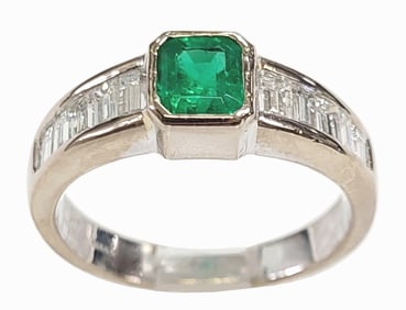 Mings Scrumptious Color Natural Emerald Fine Diamond 18k White Gold Signed Mens Ring Size 8.5