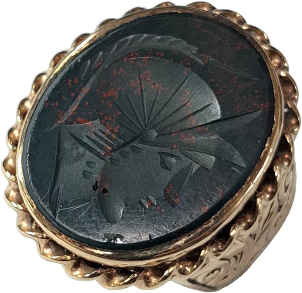 1930’s Large Men’s Unisex 9k Yellow Gold Bloodstone Roman Soldier Signet Ring (1 of 10)