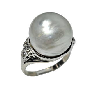 Huge 15Mm Natural Or Cultured South Sea Pearl 1950S Fine Diamond Platinum Ring: Described & Photographed By: Dillon 64101 NFDDD Title: Huge 15mm Natural or Cultured South Sea Pearl 1950s Fine Diamond Platinum Ring Description: Huge 15mm Natural or Cultured South Se