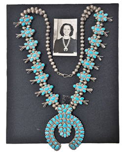 Documented Vintage Mission Doctor Collection Squash Blossom Silver Turq Native American Necklace NM: Described & Photographed By: Dillon HFA VX NGDD Title: Documented Vintage Mission Doctor Collection Squash Blossom Silver Turquoise Native American Necklace NM Description:Documented Vintage Mission D