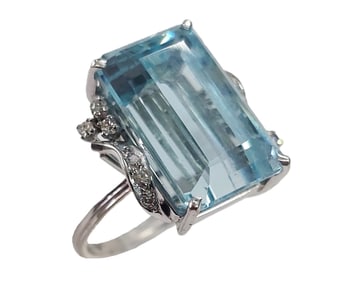 Approx 15ct Santa Maria Blue Aquamarine Diamond 1950s Mid Century 18k White Gold Ring