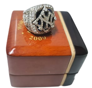2009 Yankees Michael Ansotegui Inaugural Season 14K White Gold Diamond 2CT Championship Ring