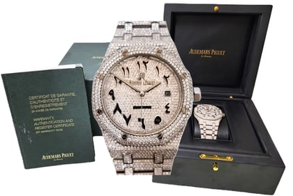 Audemars Piaguet Fine Natural Diamond 9392 Royal Oak Box Papers