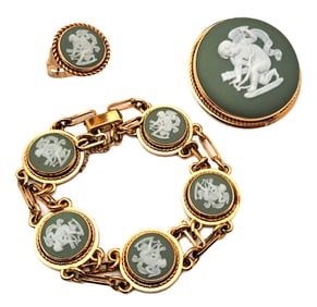 Wedgwood Vintage Cupid Green Jasperware Ladies Suite Brooch Pendant Bracelet 14k Gold Ring