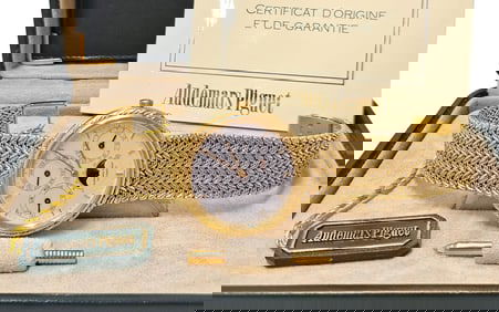 Superior Audemars Piguet 18K Gold Perpetual Moonphase Automatic 5549 Wrist Watch Box Tags Papers