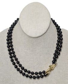 1987 Tiffany & Co 18K Yellow Gold Leaf Clasp 8mm Black Onyx Beaded Ladies Necklace
