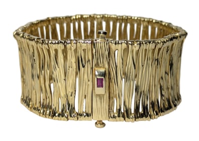 Large Wide 18K Gold Roberto Coin Elephantino Elephant Skin Natural Ruby Signed Numbered Bracelet