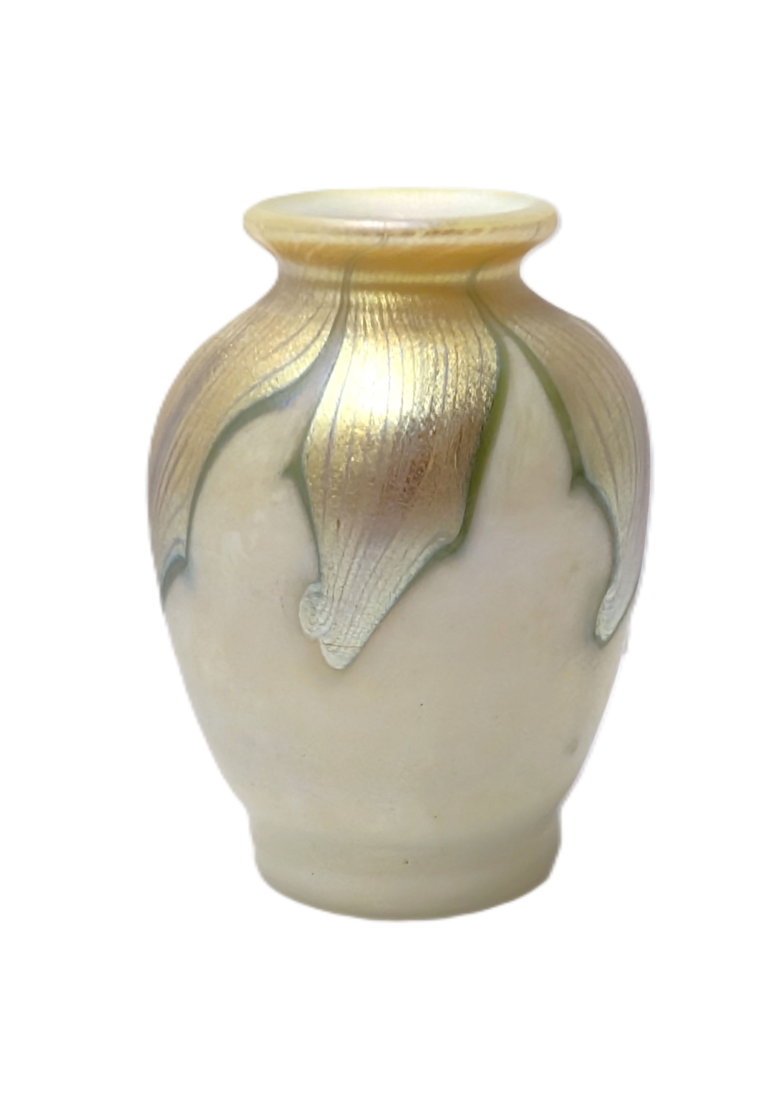 Louis Comfort Tiffany L.C.T. Pulled Feather Favrile Art Glass Cabinet Vase Paper Label (1 of 4)
