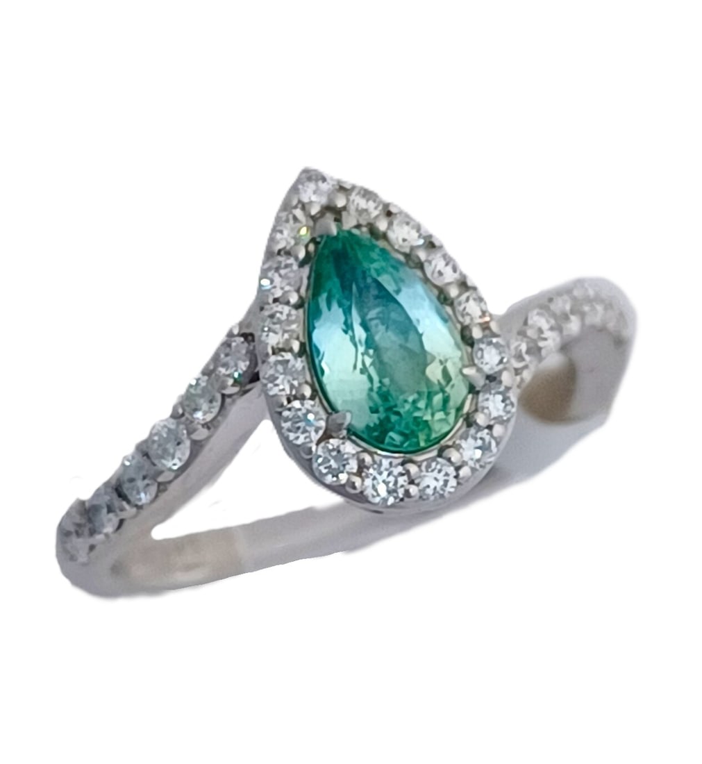 Oscar Friedman Sea Foam Green Mozambique Paraiba Tourmaline Platinum Ladies Ring Size 6.75: Described & Photographed By: Rafe CNX 0428 1392 Title: Oscar Friedman Sea Foam Green Mozambique Paraiba Tourmaline Platinum Ladies Ring Size 6.75 Description:Gemstone: Mozambique Paraiba Tourmaline