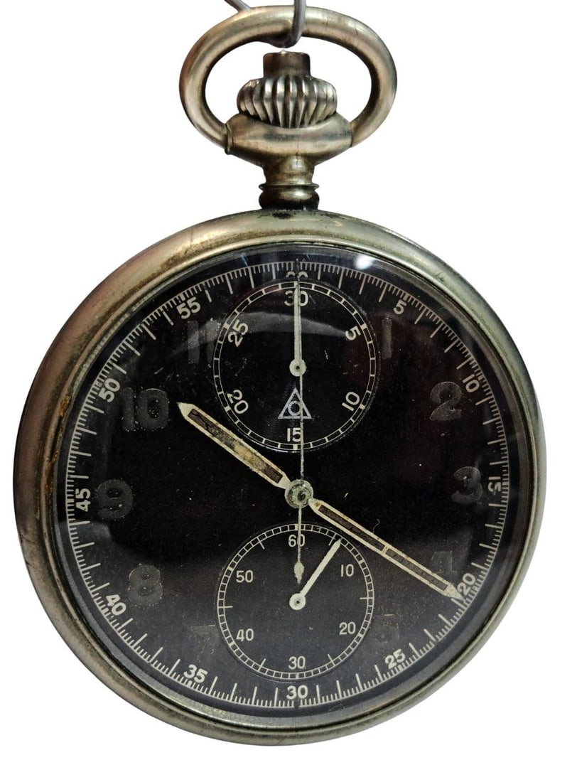 Antique WWII Minerva Chronograph Swiss Military Pocket Watch Pilot Navigation (1 of 6)