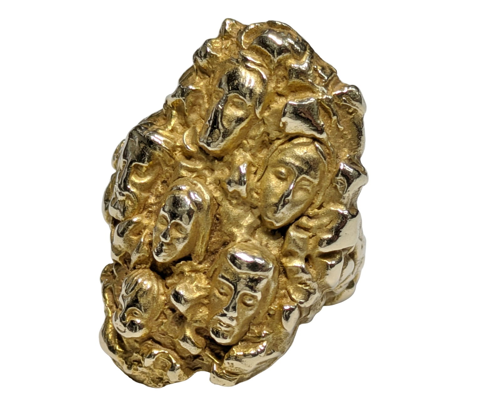 Eric De Kolb Sculpted 14K Gold Generational Faces Masks Brutalist Modernist Designer Signed Ring: Described & Photographed By: Dillon CNX 0445 1429 Title: Eric De Kolb Sculpted 14K Gold Generational Faces Masks Brutalist Modernist Designer Signed Ring Description:Eric de Kolb Sculpted 14K Gold Gen