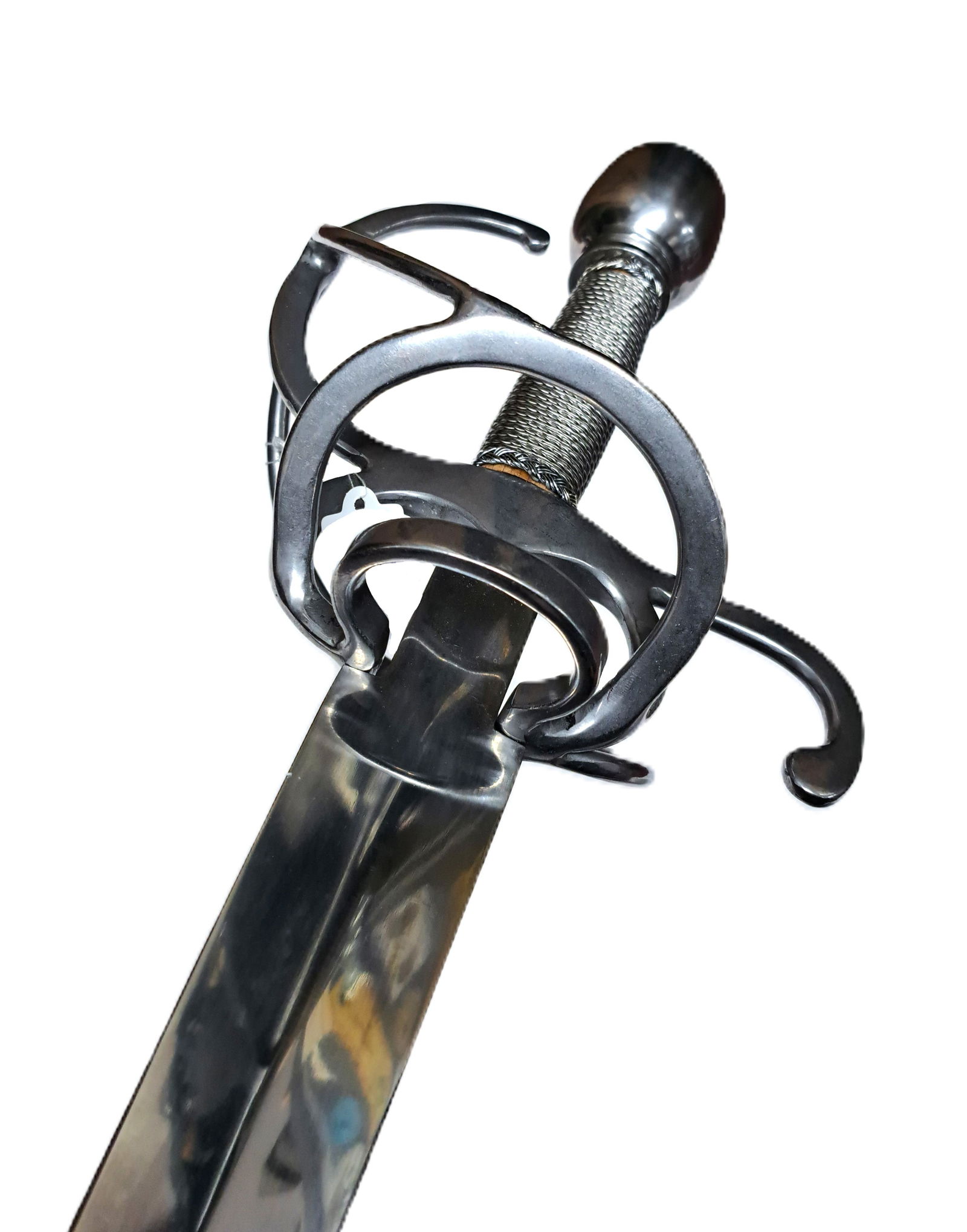 European Style Swept Hilt Double Edged Sword Windlass: Described By:Rafe HFA CNX 0413 1305 Title:European Style Swept Hilt Double Edged Sword Windlass Description: European Style Swept Hilt Double Edged Sword Windlass Production straight sword Reproductio