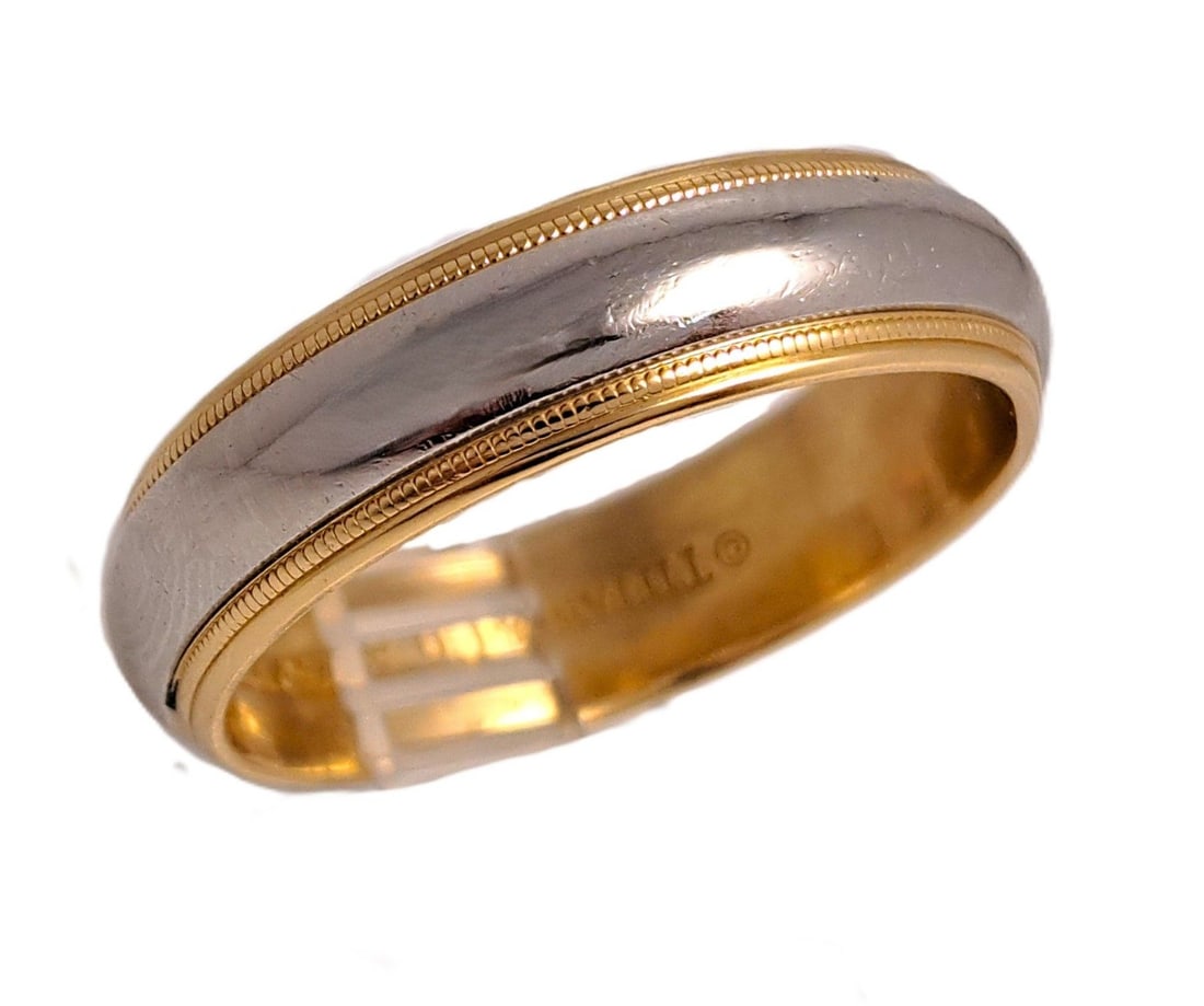 Tiffany & Co Together 18K Gold Platinum Two Tone Milgrain Mens Wedding Band: Described & Photographed By: Rachel HFA DT70992 Title: Tiffany & Co Together 18K Gold Platinum Two Tone Milgrain Mens Wedding Band Description:Tiffany & Co Together 18K Gold Platinum Two Tone Milgrai