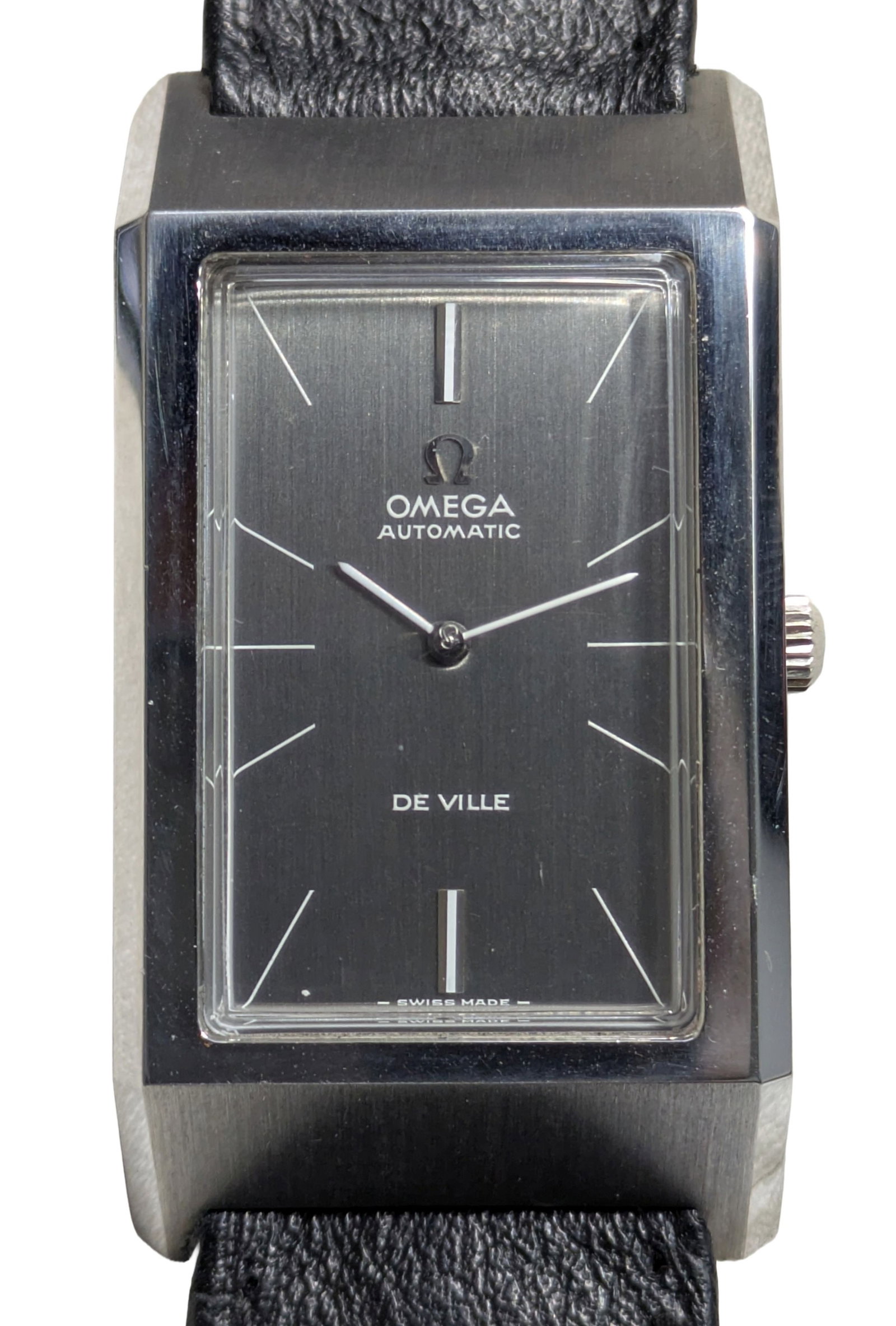 Never Sold 1960s Omega Deville Massive MCM Automatic Wrist Watch New Old Stock Never Worn: Described By: Dillon DT69946 NFODD Title: Never Sold 1960s Omega Deville Massive MCM Automatic Wrist Watch New Old Stock Never Worn Description: Never Sold 1960s Omega Deville Massive MCM Automatic Wr